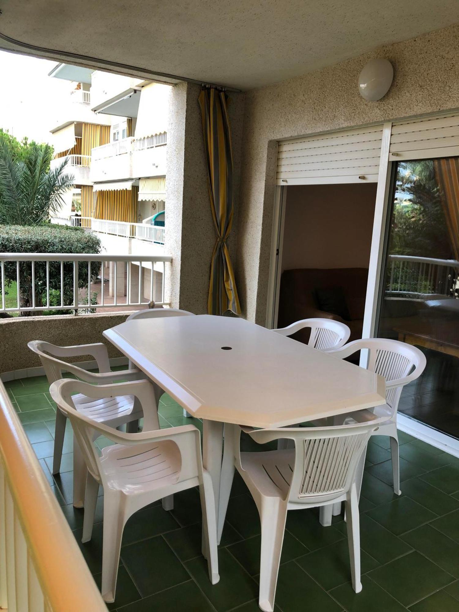 Apartamento En Alquiler Parque 8, Playa De Gandia Εξωτερικό φωτογραφία